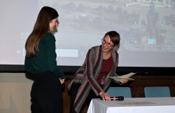 &nbsp;-&nbsp;-&nbsp;©&nbsp;Chloe Potter